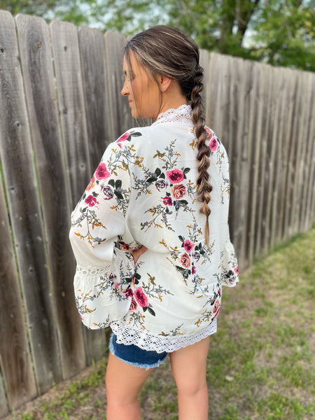 Floral & Lace Kimono